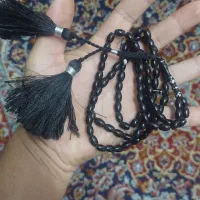 تسبیح یسر حجاز کهنه رگه دار و بو دار|جواهرات|شوش, |دیوار