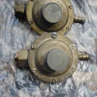 دو عدد ریگلاتور پرسی گاز و تنظیم گاز