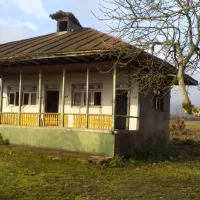 خانه-کلنگی-با-22هزارمترمین-مناسب-برای-تفکیک