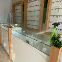 ویترین مغازه