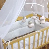 تخت‌ نوزاد