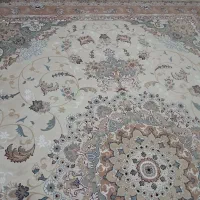 سه عدد قالی ۱۲ متری