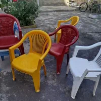 صندلی پلاستیکی