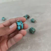 فیروزه مناسب گردنبند و آویز