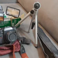 دوربین آنالوگ زنیت ۱۲۲ به همرا فلاش و سه پایه