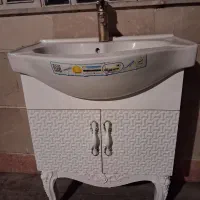 یک عدد روشویی سالم