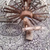 چرخ پشم رسی|چرخ خیاطی و ریسندگی|بیرجند, |دیوار