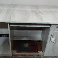 میز کامپیوتر.تحریر
