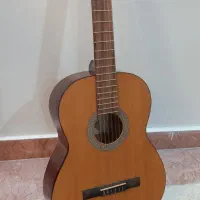 گیتار کورت  ac10 ns و کیف مخصوص