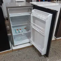 یخچال مینی ۵فوت ایستکول هتلی کوچک مشکی|یخچال و فریزر|تهران, صادقیه|دیوار