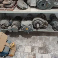 فروش موتور گیربکس های صنعتی مناسب حرکت آرام