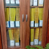فروش کتابخانه در حد نو