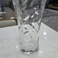 گلدان لاروس
