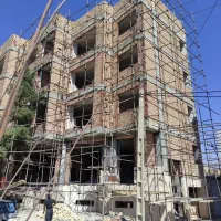 بزرگ داربست فلزی یا ری نژاد