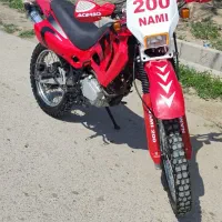 تریل۲۰۰مرتب بیمه اماده تعویض پلاک