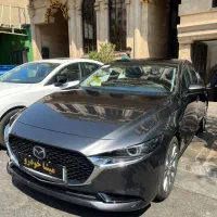 مزدا 3 وارداتی مشکی خاکستری سفید داخل مارون۲۰۲۴/۲۵