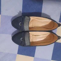 کفش دخترانه سایز ۳۷ تخفیف داره