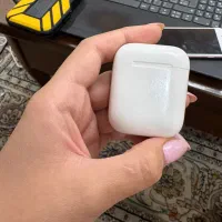 ایرپاد ۲، تک گوش راست