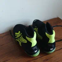 کفش کشتی|کیف، کفش، کمربند|رباط‌کریم, مسکن مهر آبشناسان|دیوار