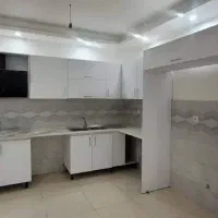 فروش فوری  واحد ۹۰متری در طبقه دوم سندتکبرگ