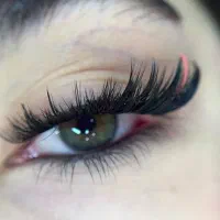 کاشت مژه