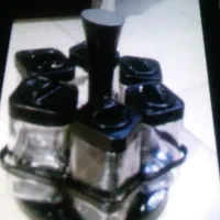 فروش جا ادویه مشکی نو|ظروف نگهدارنده، پلاستیکی، یک‌بارمصرف|گرگان, |دیوار