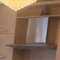 هود اریستون