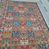 قالیچه ماشینی طرح خشتی