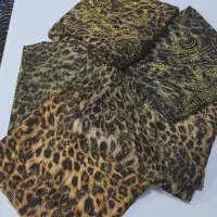 شال|لباس|اهواز, کمپلو جنوبی|دیوار