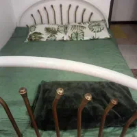 فروش سرویس خواب فلزی بمبلغ ۶میلیون تومان