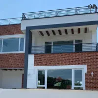 تولید درب و پنجره های دوجداره upvc وتوری کریمی|خدمات پیشه و مهارت|بروجرد, |دیوار