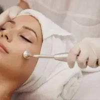 پاکسازی و فشیال تخصصی پوست|خدمات آرایشگری و زیبایی|اصفهان, طامه|دیوار