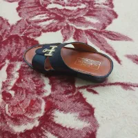 یک لنگه دنپایی تو۸متری کرمی شهرقایم گم شده