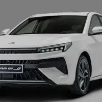 کی ام سی J7سفید