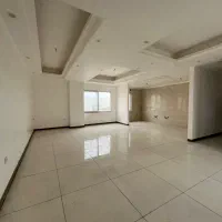 ۱۱۰ متری / ۲ خواب / دارای حیاط خلوت / ورزش