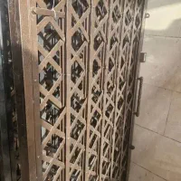 درب آکاردیونی ، شاخ گوزنی