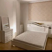 سرویس خواب دو نفره نو همراه با تشک رویال نو