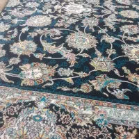 فرش دوتا ۶متری در حد نو سرمیی