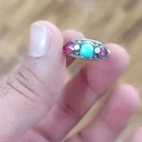 انگشتر سه نگین