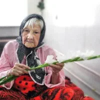 به یک خانم تنهاوبی سرپناه نیازمندیم
