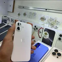 ایفون ۱۶ نرمال