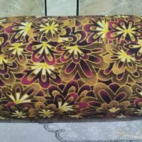 ملاثانی|رختخواب، بالش، پتو|باوی, |دیوار