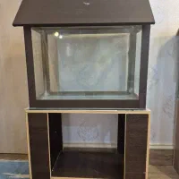 آکواریوم با میز