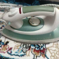 اتو بخار مارک کنوود در حد نو و سالم