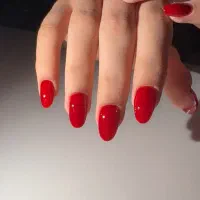 خدمات کاشت و ژلیش ناخن پاسارگاد سراج پاییز