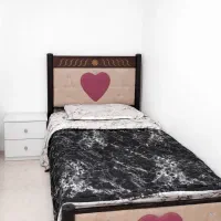 تخت و پاتختی