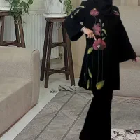 مانتو نقاشی شده رنگ ثابت و جواهر دچزی شدع