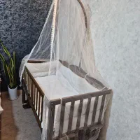 تخت کنار مادر و گهواره|تخت و صندلی بچه|اردبیل, |دیوار