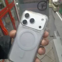 گوشی آیفون 17 با ماشین معاوضه میکنم