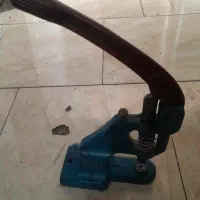 دستگاه پانچ بنر
